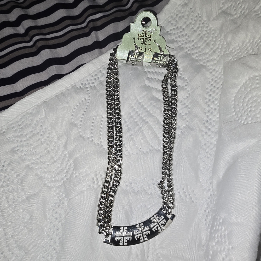 Necklace sets ready to ship